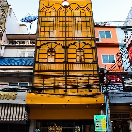 Khaosan Station (Adults Only) Vandrarhem Bangkok Exteriör bild